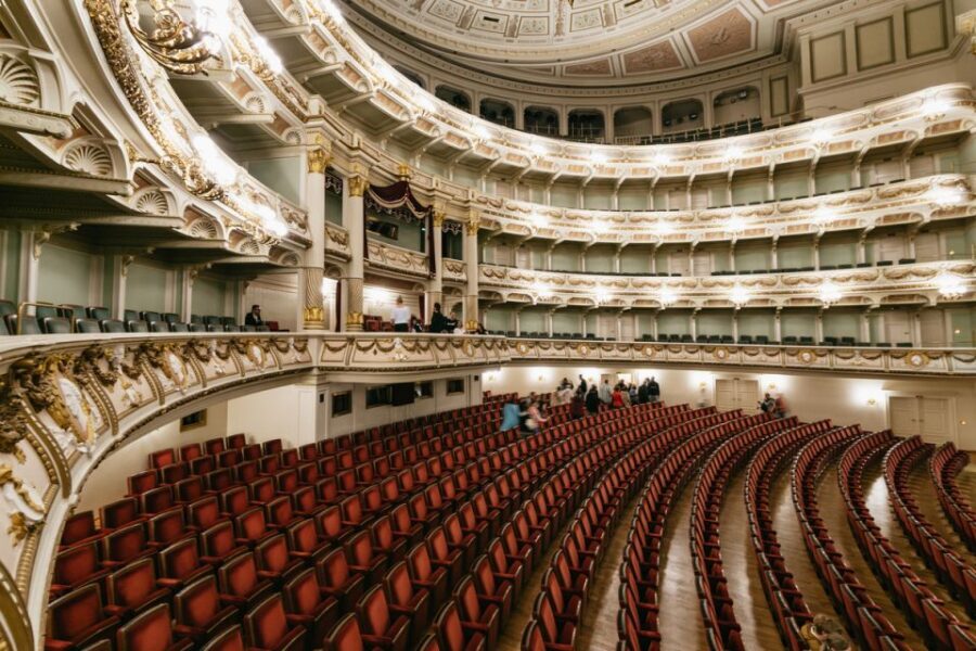 Dresden: Semperoper Tickets and Guided Tour - Skip-the-line value and the €3 interior photo license