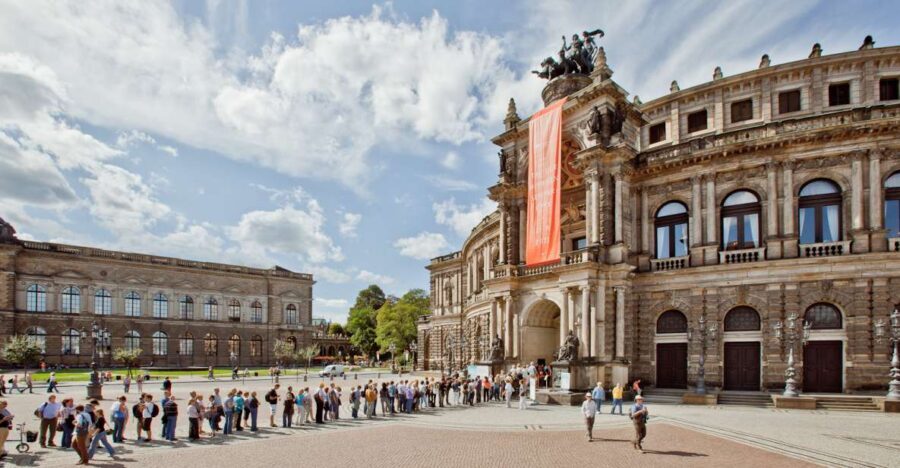 Dresden: Semperoper Tickets and Guided Tour - The 45-minute route: what you’ll actually see