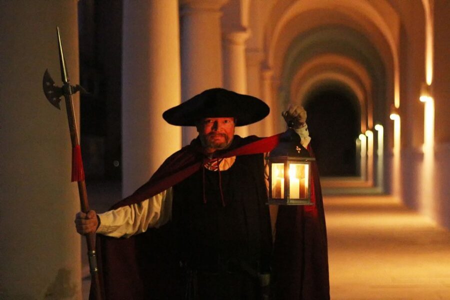 Dresden: The Original Night Watchman Tour in Lantern Light - Zwinger: Palace-Square Energy Without the Museum Marathon