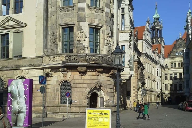 Elbfloren: Historical city tour - Following Augustus the Strong toward the Church of Our Lady