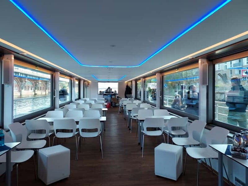 Evening Boat Tour 1.5 hour with our solarcatamaran - SunCat solar silence: what makes this evening cruise different