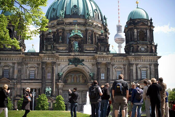 Explore Berlin: See All The Iconic Sights & Some Hidden Gems - Staatsoper, Konzerthaus, and Gendarmenmarkt: Berlin’s style and tolerance