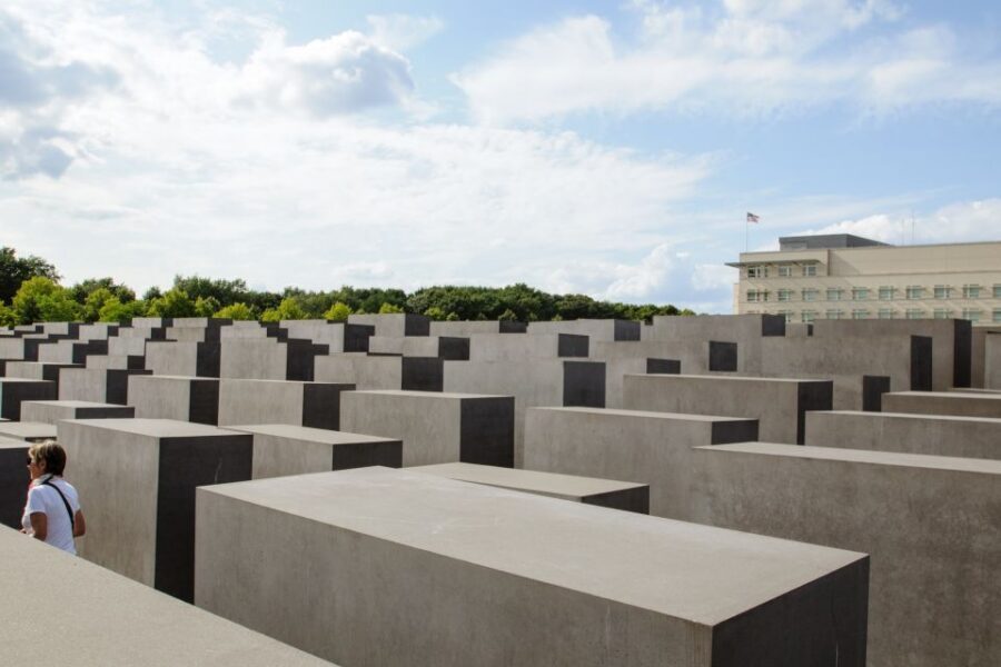 Explore Berlin: Walking Tour of All The Iconic Sites - Holocaust Memorial and Reichstag: big space, focused meaning