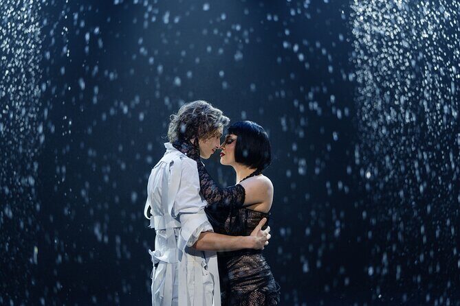 FALLING | IN LOVE Grand Show at Friedrichstadt-Palast Berlin - Who Should Book FALLING | IN LOVE (and Who Should Skip)