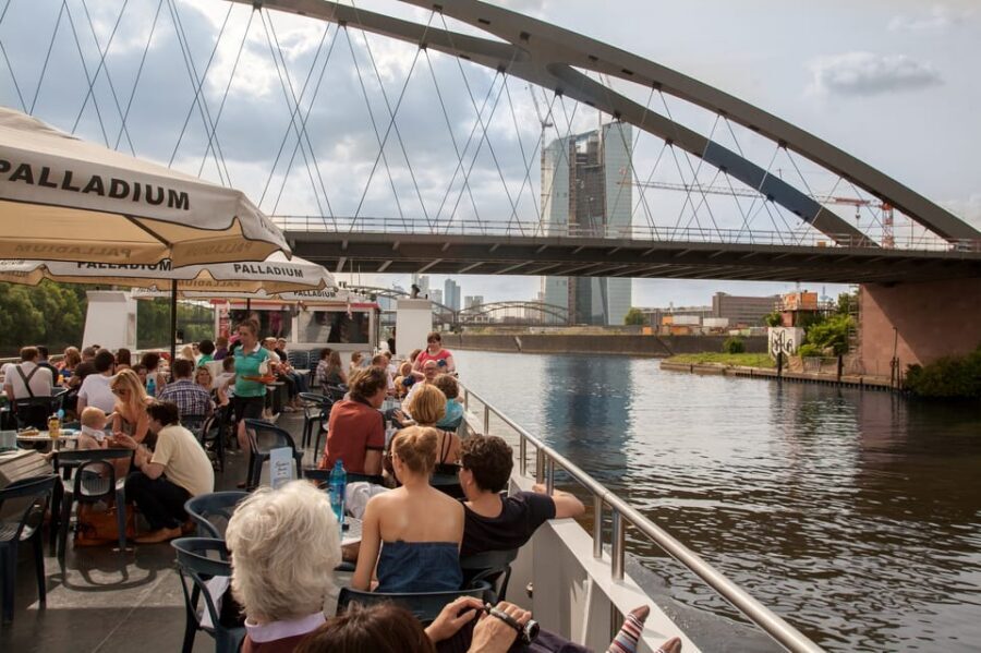 Frankfurt: 1-Hour Panorama Boat Cruise on the river Main - Price and Value: Is $20 Worth a One-Hour Frankfurt Cruise?