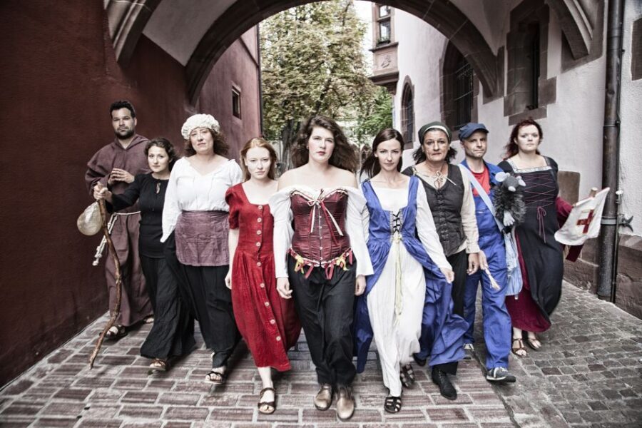 Freiburg: Guided City Tours with Actors - Why the info sticks: acting that stays believable and funny