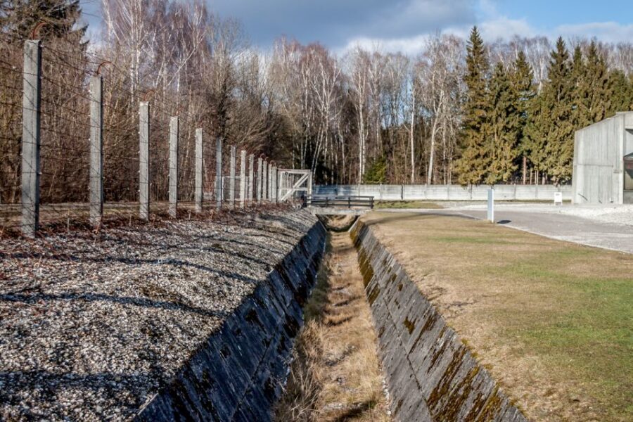 From Munich: Dachau Memorial Site Full-Day Tour - Timing, breaks, and what a 6-hour day actually feels like