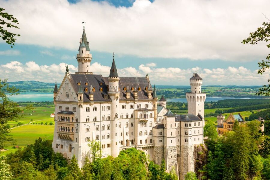 From Munich: Neuschwanstein Castle Full-Day Trip by Van - A 10-Hour Plan That Actually Feels Manageable