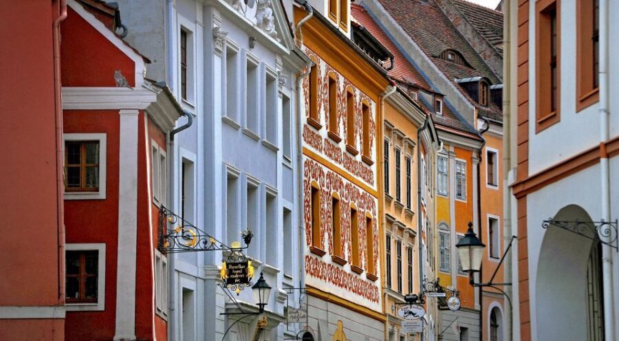 Görlitz: Old Town Guided Walking Tour - Untermarkt Filming Fame and the Whispering Arch