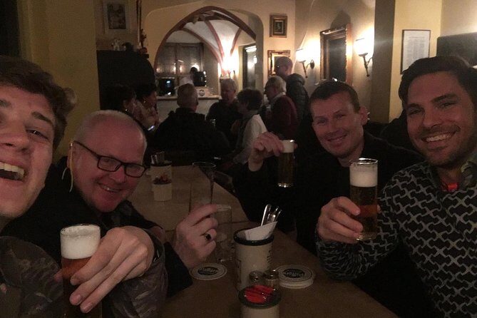 Guided Brewhouse Walking Tour in Cologne - Stop 1: Brauerei zur Malzmühle and the First Pour Moment