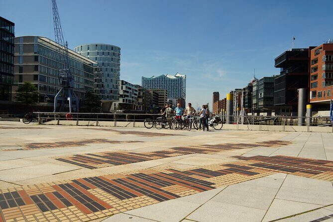 Guided Hamburg City Bike Tour - Jungfernstieg and the Alster Lakes: Where Hamburg Feels Like It’s Breathing