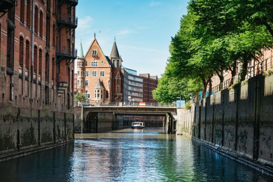 Hamburg: 1.5-Hour Harbor and Speicherstadt Day Cruise - Price and Value: Is $40 for 90 Minutes Worth It?