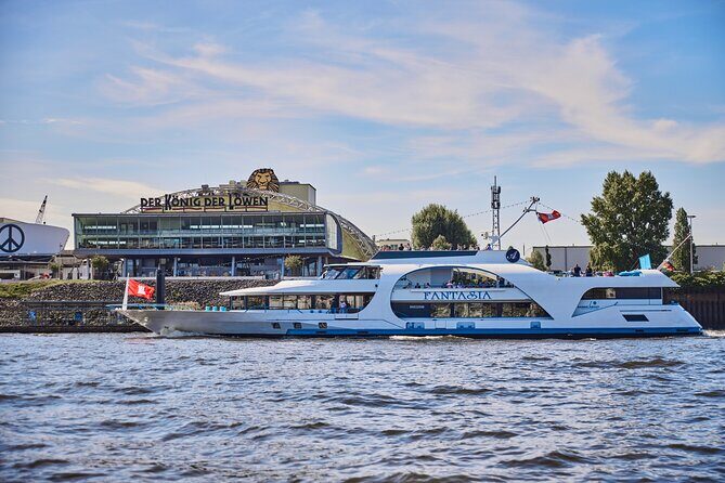 Hamburg: 2-Hour Harbor Cruise - Key things to notice on this Hamburg harbor cruise
