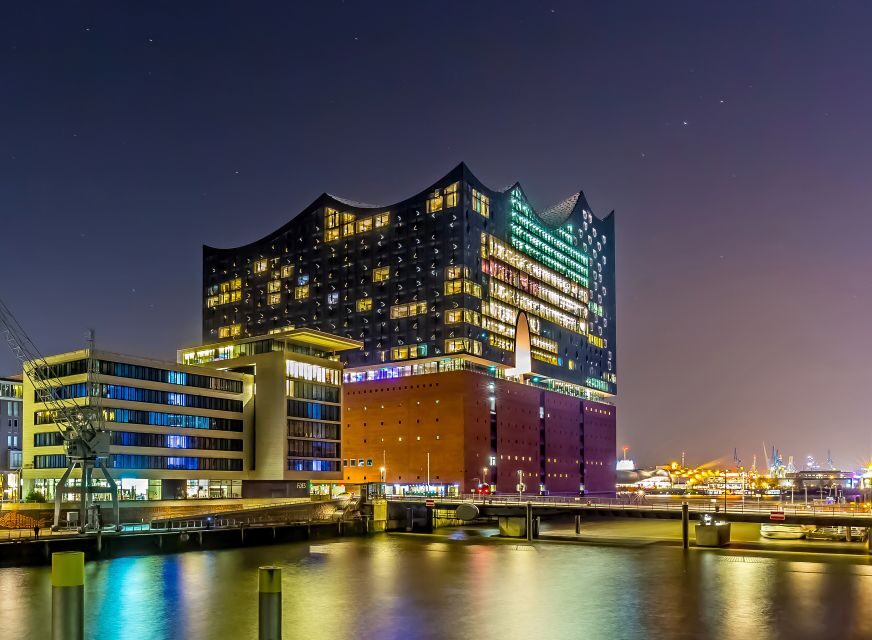 Hamburg: Elbphilharmonie Plaza Guided Tour - Elbphilharmonie Plaza Views: What You’re Really Seeing