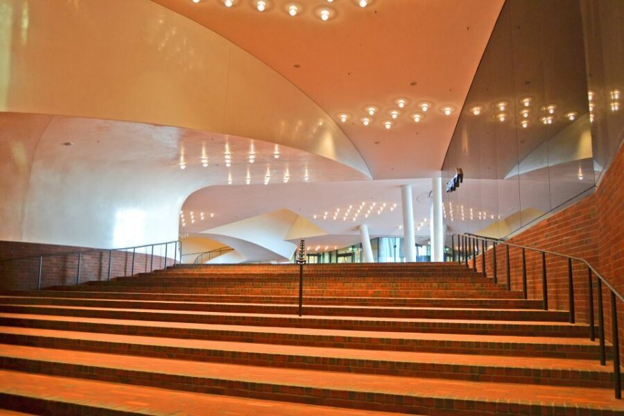 Hamburg: Elbphilharmonie Plaza, Highlights & Surroundings - Ride the Longest Curved Escalator in Europe (and Learn While You Go)