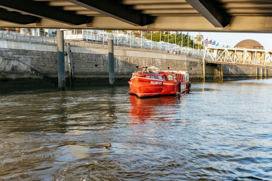 Hamburg: Harbor Cruise with Wine and Cheese - What to Pair It With in Your Day (So It Fits Your Hamburg Rhythm)