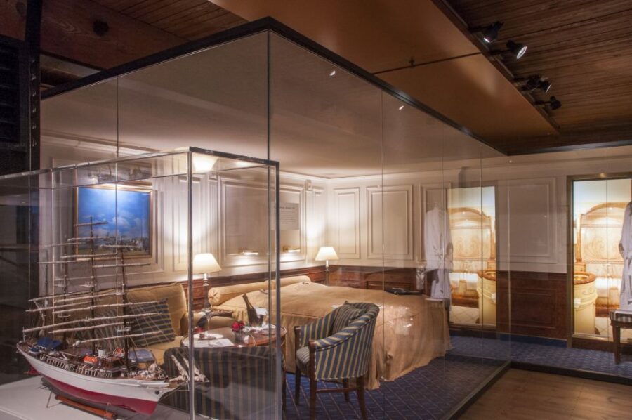 Hamburg: International Maritime Museum Entrance Ticket - The LEGO Queen Mary II: your quick adrenaline hit