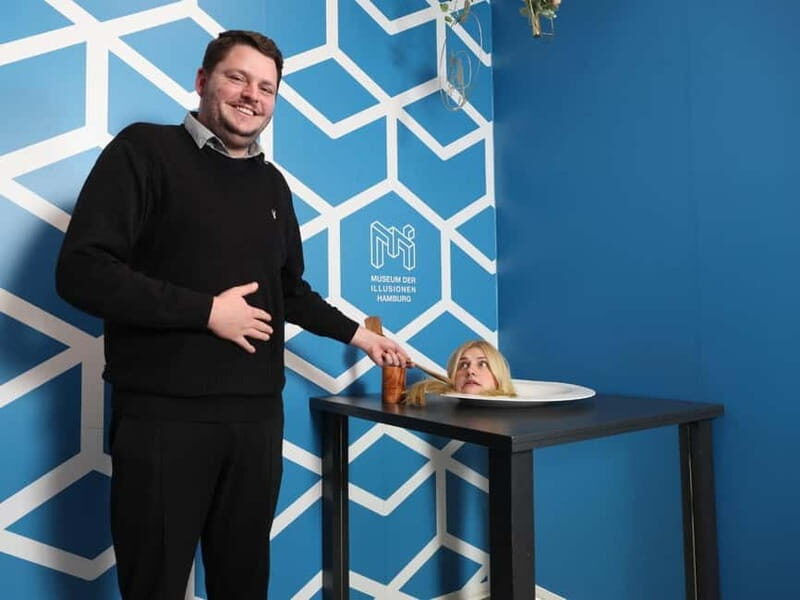 Hamburg: Museum of Illusions Ticket - Building your 1-day plan around what feels fun