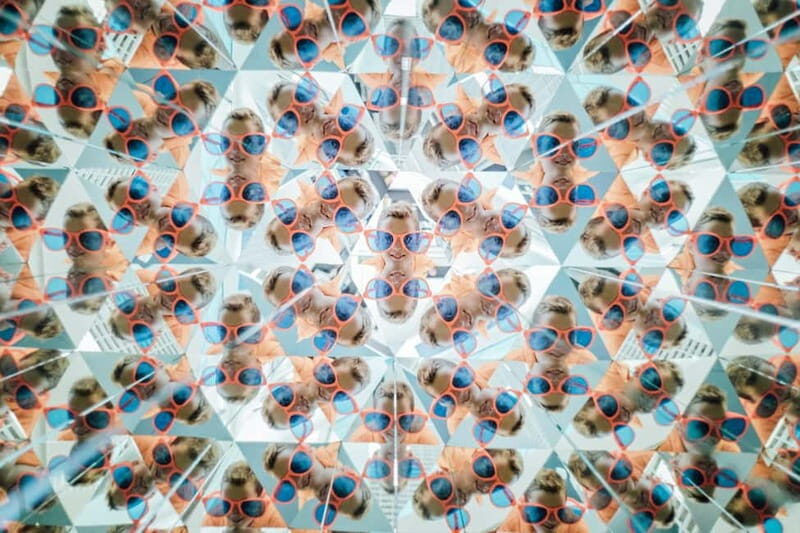 Hamburg: Museum of Illusions Ticket - What it feels like to spend your time there (fast vs slow)