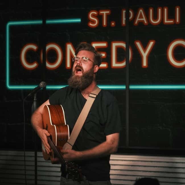 Hamburg: St. Pauli Comedy Club - Price and Value: Is $29 Worth Two Hours of Comedy?