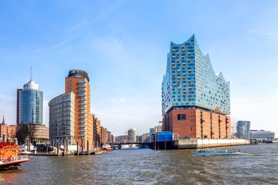 Hamburg: Ultimate Barge Tour with Live Commentary - Key highlights you’ll feel during the cruise