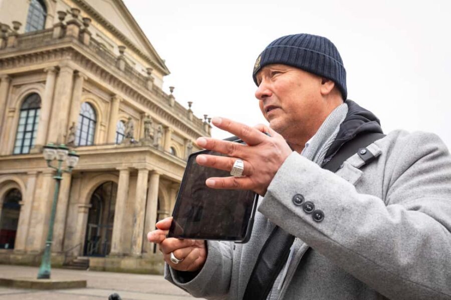 Hannover: Crime Walking Tour - Tour 2: When the city holds its breath, from the main station to the Ihme Center