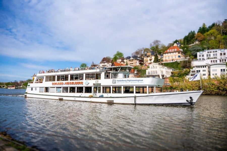 Heidelberg: Neckar River Sightseeing Cruise with a Drink - Old Bridge Pass-By: Why the River Angle Matters More Than You Think