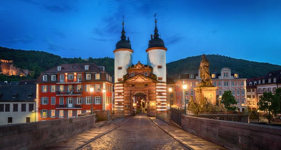 Heidelberg: Night Watchman Historic Adventure Tour - The Old Town Bridge Finish: Putting It All Together