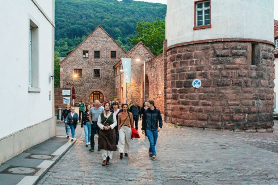 Heidelberg: Scary Tour with Hangman’s Daughter - Haunted Houses, Witch Hideouts, and Poltergeist Tales
