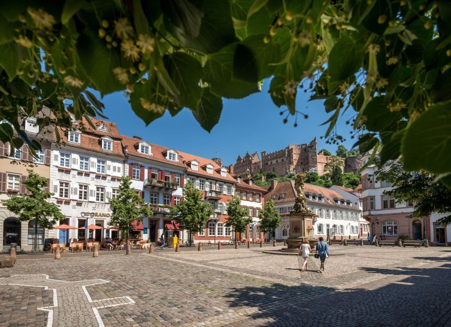 Heidelberg: Walking Tour of the Old Town - Holy Spirit Church: more than a photo stop