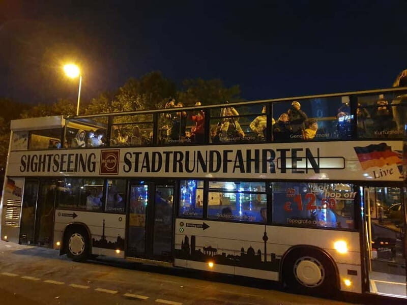 „Illuminiertes Berlin“: Lichterfahrt mit Livekommentar - Brandenburg Gate and the Grand Landmarks: Why the Commentary Helps