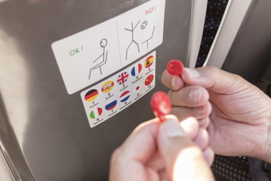 Karlsruhe: 24-Hour Hop-On Hop-Off Sightseeing Bus Ticket - Your 11 Stops: From Bahnhofplatz to Durlach Old Town