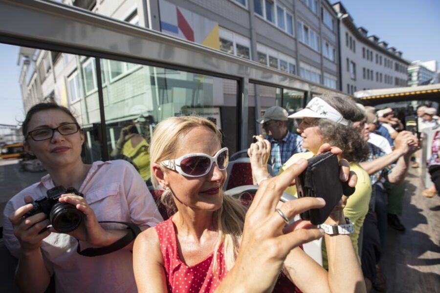 Karlsruhe: 24-Hour Hop-On Hop-Off Sightseeing Bus Ticket - Timing Tips for a Real-Hop-On Day (Without Getting Burned)