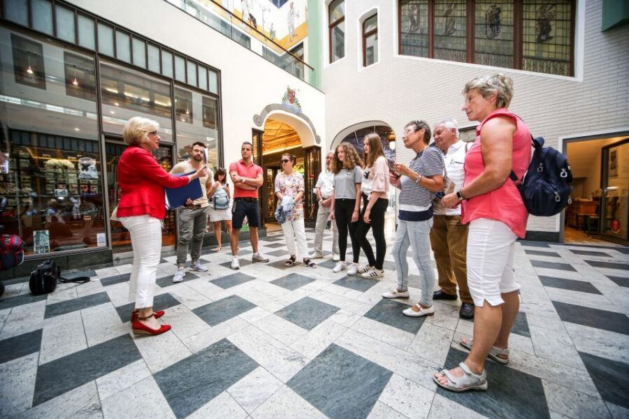 Leipzig: 2-Hour Guided Walking Tour in German - Specks Hof, Naschmarkt, and the Old Exchange: arcades and commerce