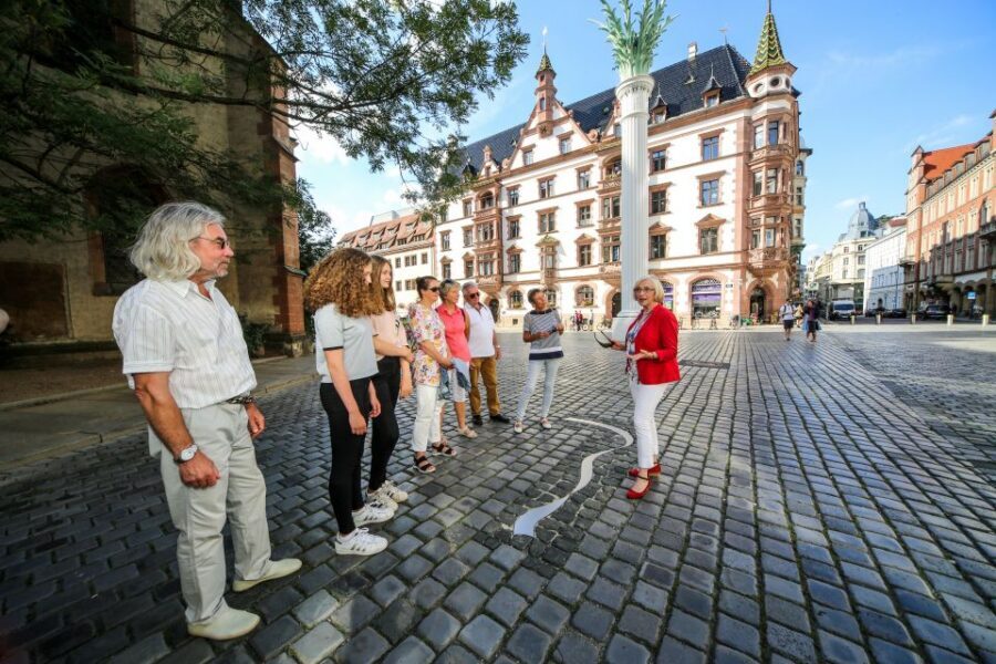 Leipzig: 2-Hour Guided Walking Tour in German - Barfußgässchen: Leipzig’s best-known street for pubs and plates