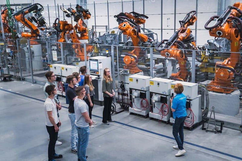 Leipzig: Exclusive BMW & MINI Behind-the-Scenes Factory Tour - The 85-minute guided tour: how the factory story is told