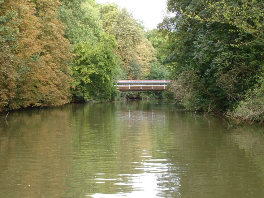 Leipzig: Riverside Forest Tour on the Pleiße - German-only guiding: how to enjoy it without perfect German