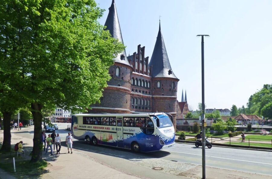 Lübeck: 1-Hour Splash Bus City Tour - Who should book this Lübeck splash tour