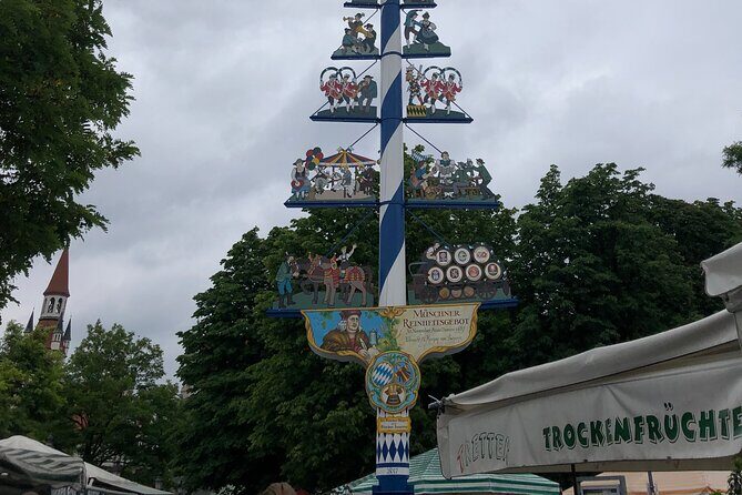 Lunch Like a Local: Munich's ORIGINAL Viktualienmarkt Food Tour - Pacing, walking, and group size (15 max)