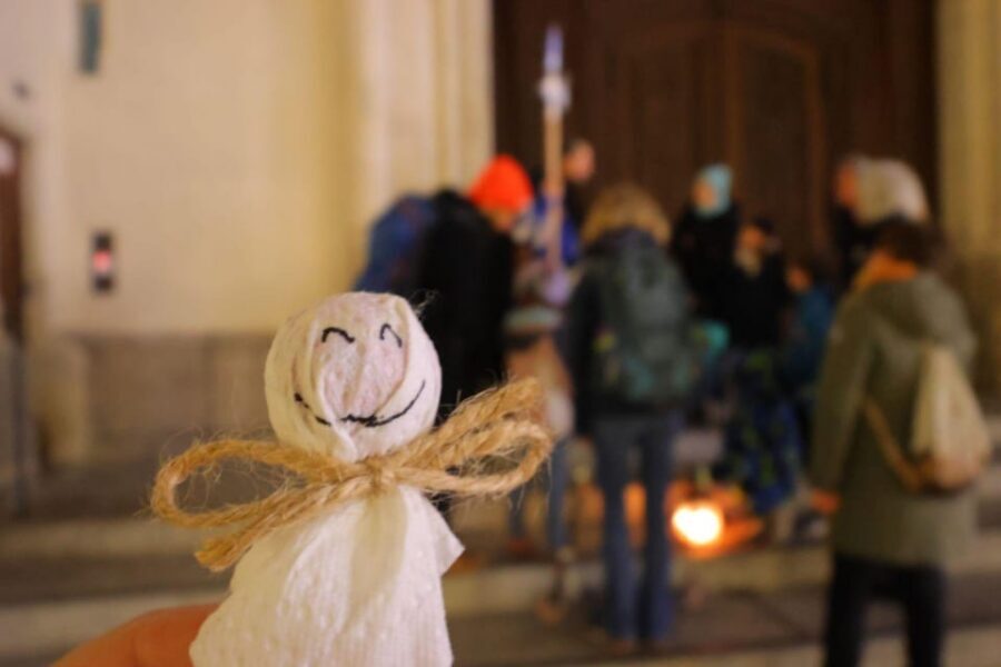München: Der Nachtwächter für Kinder - Führung auf Deutsch - How the walk flows through the Old Town (without feeling too long)