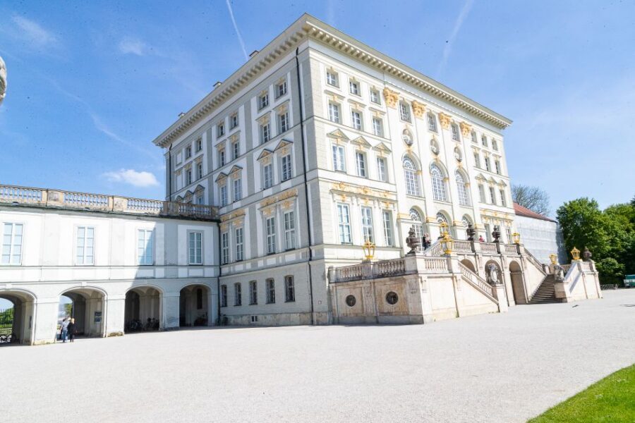 Munich: Big Bus Hop-On Hop-Off Tour by Open-Top Bus - Audio Guide Reality Check: 9 Languages and When It Helps