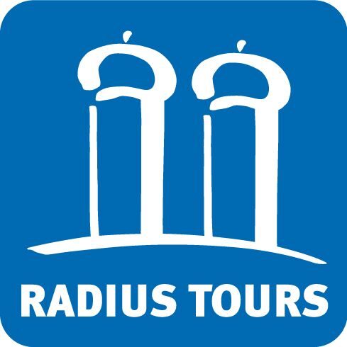 Munich: Birthplace of the Third Reich Guided Walking Tour - Meeting at Radius Tours office and getting into the historic center