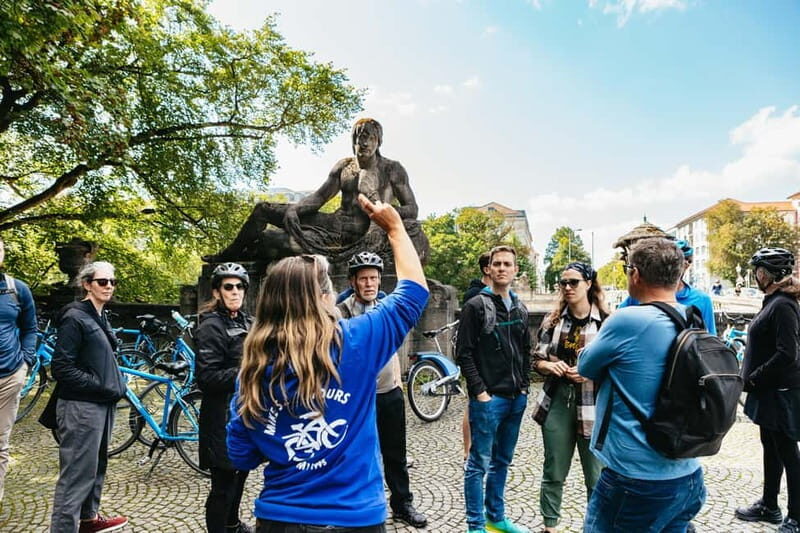 Munich: Guided City Tour by Bike with Beer Garden Stop - Old Town to royal Munich: courtyards, palace energy, and quick hits