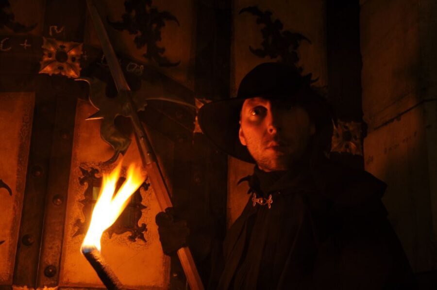 Munich: Night Watchman Walking Tour - Quick hits before the lanterns go out