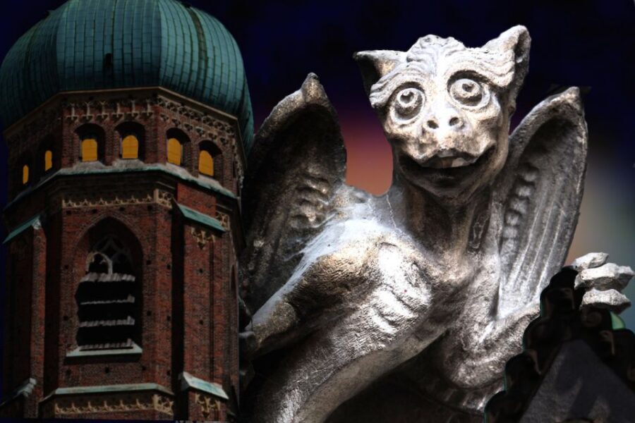 Munich: Spooky Tour of Old Town in German - The “Tracks” Theme: Devils, Demons, Heretics, and the Doomed