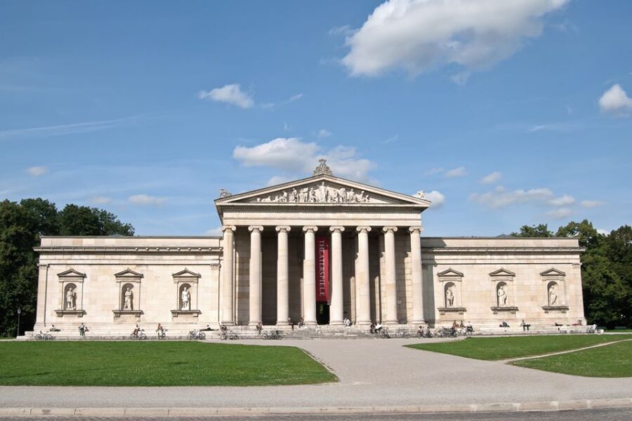 Munich: Third Reich & WWII Walking Tour - Munich’s Third Reich story isn’t abstract here