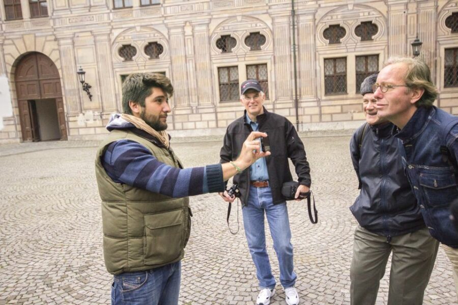 Munich: Third Reich & WWII Walking Tour - The Hofgarten stop and the White Rose Resistance Movement