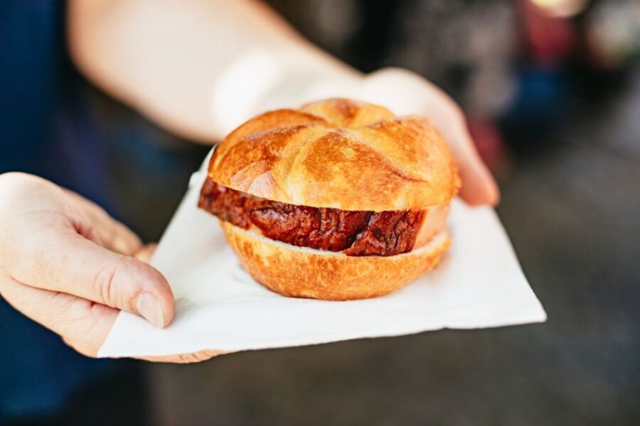 Munich: Viktualienmarkt Food Tour - The guide is the difference: stories, pace, and Munich tips