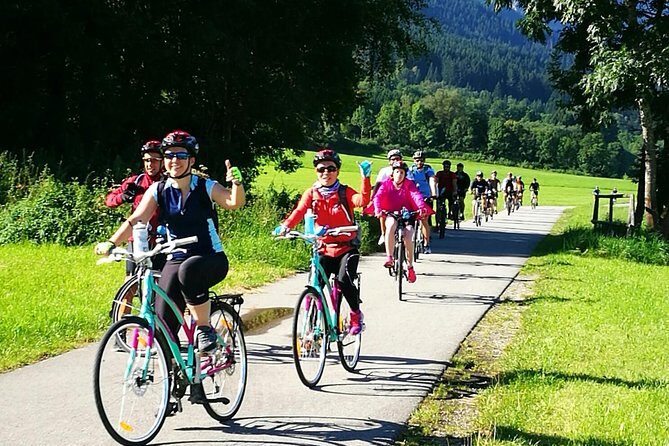 Neuschwanstein Castle by Bus Incl. Bike Ride or Hohenschwangau - Price and logistics: what you pay vs what you should budget