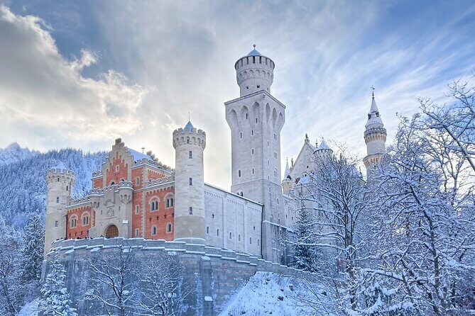 Neuschwanstein Castle Tour from Munich - The Viewpoints That Make Neuschwanstein Feel Like a Whole World